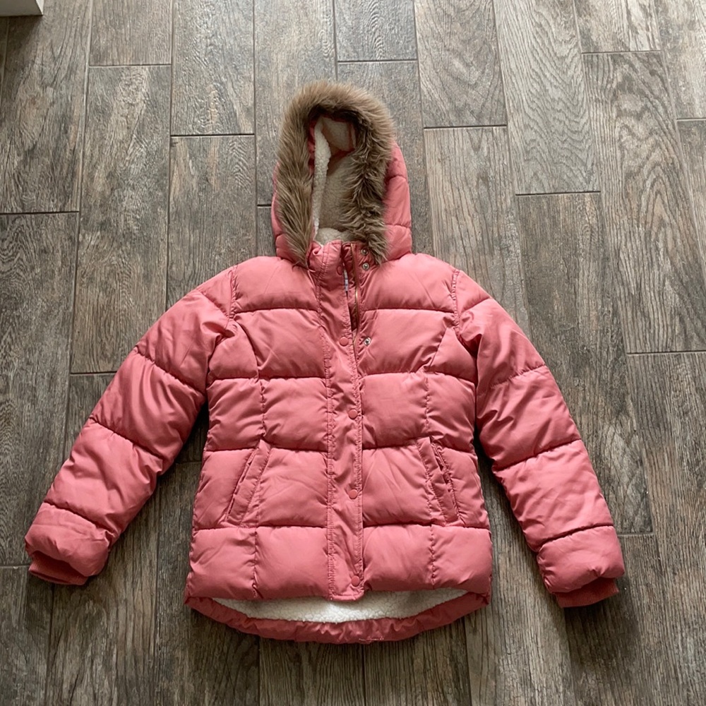 Girls’ Puff Jacket w Fur Hood and Sherpa Lining